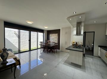 Cocina / comedor / sala · Casa con Recamara en Planta Baja en Venta Al Norte de Aguascalientes en Las Plazas