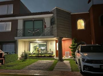 73e4619d1c5a956b1a7f78e05d8a420375621a870ec204810449b058c83c12fc · Casa en Condominio Horizontal