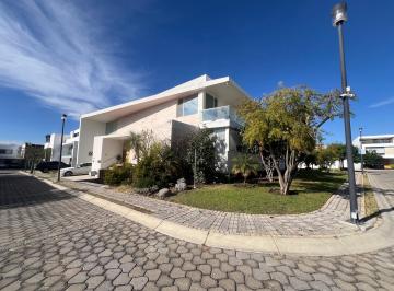 Casa de 5 habitaciones, San Andrés Cholula · Casa Premium en Venta en Lomas de Angelópolis III Cluster Guanajuato