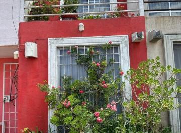 Casa · 60m² · 2 Recámaras · 1 Estacionamiento · Casa en Venta en Hacienda del Bosque en Tecamac