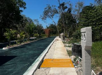 Terreno / Lote , Puerto Morelos · Lote Residencial en La Riviera Maya| Escritura Publica | Agua, Luz y Drenaje