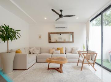 Sala · Exclusiva Casa Muy Cercana a La Playa en Privada de Sólo 12 Residencias en Playa del Carmen