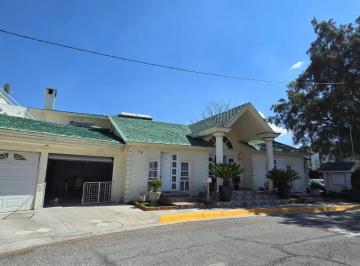 Casa de 4 habitaciones, Pachuca · Casa en Venta Club de Golf, Pachuca. con 1 Recamaras + 3 Independientes.