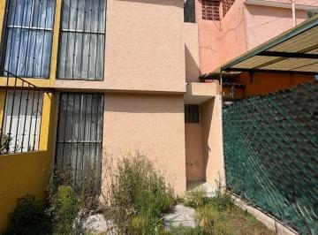 Casa · 45m² · 2 Recámaras · 1 Estacionamiento · Casa en Colinas del Sol