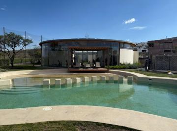 Terreno / Lote de 1 habitación, El Marqués · Venta Terreno en Cluster Premium Colinda Al Club de Golf Zibata