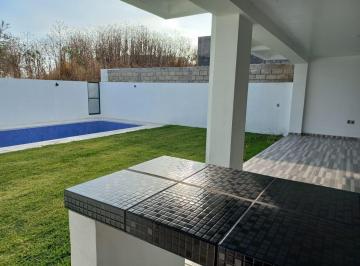 Casa · 3 Recámaras · Casa en Nueva en Venta en Corinto, Burgos, Temixco Morelos