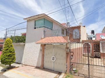 Casa de 2 habitaciones, Pachuca · Casa en Venta en de Las Avestruces Villas de Pachuca Hidalgo