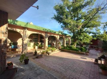 Casa de 2 habitaciones, Arteaga · Casa Campestre en Venta San Isidro de Las Palomas Arteaga