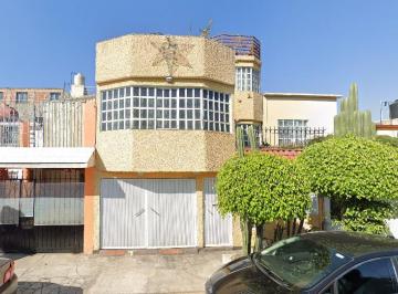 Casa de 3 habitaciones, Coyoacán · Casa en Venta en Huaxotla Culhuacan Coyoacan Cdmx