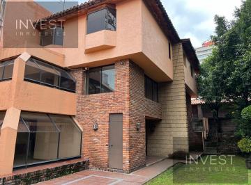 Casa · 620m² · 5 Recámaras · 5 Estacionamientos · Casa en Bosques de La Herradura