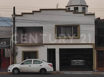 Casa · 250m² · 4 Recámaras · 1 Estacionamiento · Casa en Venta en Casa en Col. Valle Verde 2 Sector en Monterrey