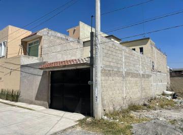 Casa · 100m² · 3 Recámaras · 3 Estacionamientos · Casa en Venta en Santa Cruz Atzcapotzaltongo, Toluca, Edo Méx.