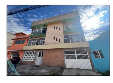 Casa · 345m² · 7 Recámaras · 1 Estacionamiento · Casa en Venta en Colonia Guadalupe, Toluca, Estado de México