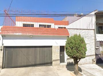 Casa de 4 habitaciones, Toluca · Casa en Venta en Republica de Belice Americas Toluca