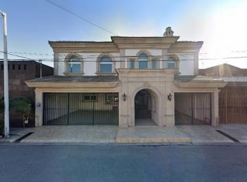 Casa de 5 habitaciones, San Nicolás de los Garza · Casa en Venta en 18 Diciembre El Roble Nuevo Leon