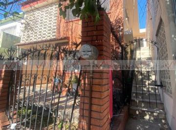 Casa de 6 habitaciones, Monterrey · Casa en Venta en Mitras Centro