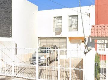 Casa de 2 habitaciones, Guadalajara · Casa en Venta en Sierra Leona Independencia Guadalajara
