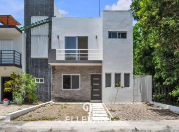 Casa en condominio de 3 habitaciones, Puerto Morelos · Casa Amueblada y Terreno en Venta en Aldeaa Ha Puerto Morelos