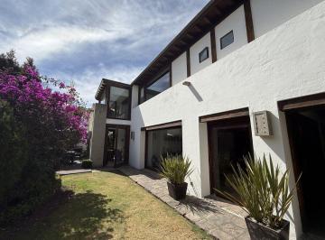 1ada9b4774e488991c2f27e7812a29693a13ba5fae14f7bc3fe13515512062ea · Residencia de Lujo 600 m Casa en Venta 4 Recámaras Prado Largo Zona Esmeralda