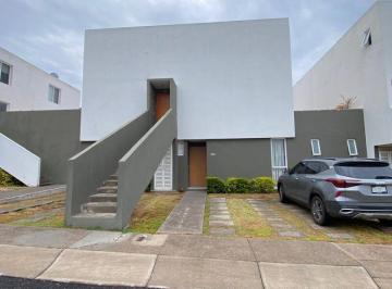 Casa en condominio de 3 habitaciones Renta MN 14,800 · Casa en Renta en Fraccionamiento El Mirador