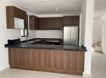 Casa de 3 habitaciones, García · Casa en Renta en Residencial Adara, Garcia, N. L.