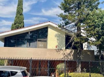 Casa en Venta en Parques de La Herradura · Casa en Venta en Parques de La Herradura
