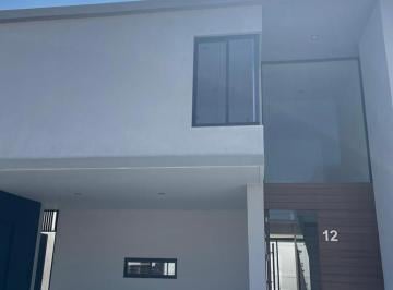 Casa · 215m² · 3 Recámaras · 2 Estacionamientos · Casa en Venta en Fracc. Lomas del Dorado, Boca del Rio, Veracruz.