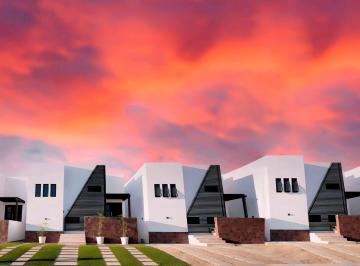 Casa de 3 habitaciones, Los Cabos · Casa con Rooftop en Comunidad Cerrada, en Venta, El Tezal, Cabo San Lucas