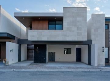 Casa · 216m² · 3 Recámaras · Casa en Los Rodriguez