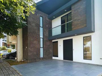 1e385b59709e4d475ff8e787a465a6c3dbc04c77556c9a205a48312d543b8845 · Preciosa Casa en Venta en Parque Querétaro, Lomas de Angelopolis III