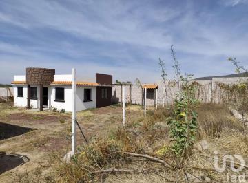 Casa · 70m² · 2 Recámaras · 3 Estacionamientos · Casa de Campo Tornacuxtla