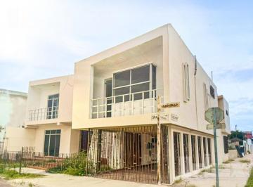 Casa · 3 Recámaras · 2 Estacionamientos · Espaciosa Casa en Renta en Bosques de Campeche