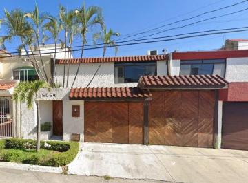 Casa de 3 habitaciones, Zapopan · Casa en Venta Colonia Real Vallarta por Remate, Excelente Oportunidad!