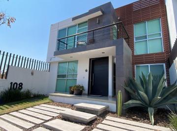 Casa de 3 habitaciones, Querétaro · Casa en Venta Cumbres del Lago Queretaro