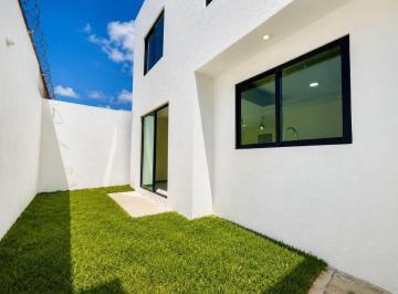 Casa de 3 habitaciones, Xalapa · Venta Casa Zona Jardines de Xalapa Cochera 2 Autos Cisterna