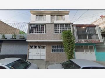 Casa de 4 habitaciones, Gustavo A. Madero · ¡Aprovecha Esta Gran Oportunidad de Inversión!