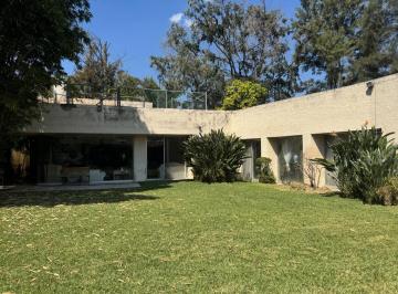 Casa de 4 habitaciones, Zapopan · Casa en Venta en Colinas de San Javier
