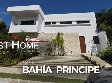 Casa · 385m² · 4 Recámaras · 3 Estacionamientos · Casa de 385 m² en Venta de Lujo en Bahía Principe