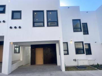 Casa en condominio · 174m² · 3 Recámaras · 2 Estacionamientos · Venta Casa Lago de Guadalupe, Cuautitlán Izalli
