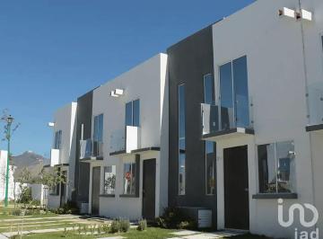 Casa · 62m² · 2 Recámaras · 1 Estacionamiento · Casa en Venta, en Puerta Paraíso de Silao, Guanajuato