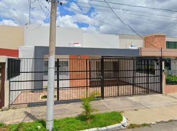Casa de 3 habitaciones, Guadalajara · Casa en Venta en Residencial Victoria, Guadalajara, Jalisco