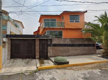 Casa de 4 habitaciones, Cuautitlán Izcalli · Casa en Venta en Bosques del Lago, Cuautitlan Izcalli Ah