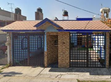 Casa de 3 habitaciones, Cuautitlán Izcalli · Bonita Casa en Una Exelente Ubicacion Cerca de Escuelas Parques y Hospitales