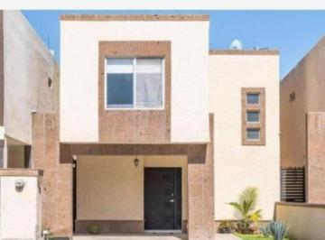 Casa en condominio de 4 habitaciones, Torreón · Casa en Colonia Residencial Senderos, Torreón, Coahuila de Zaragoza