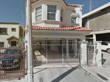 Casa de 3 habitaciones, Chihuahua · Casa en Venta Arboledas I Chihuahua Chihuahua