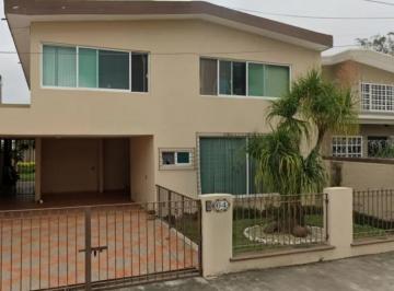 Casa de 5 habitaciones, Tuxpan · Preciosa Casa en Jardines de Tuxpan, Tuxpan, Veracruz