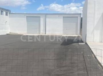 Bodega comercial · 199m² · 1 Estacionamiento · Bodega en Renta