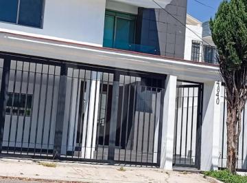 Casa de 4 habitaciones, Zapopan · Exclusiva Casa en Jardines de Guadalupe