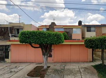 Casa de 4 habitaciones, Guadalajara · Casa en Venta Ubicada en Lomas del Country Guadalajara.