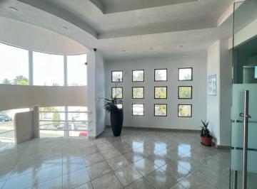 Oficina · 250m² · 11 Estacionamientos · Oficina Comercial en Renta en San Francisco Coaxusco, Metepec, México